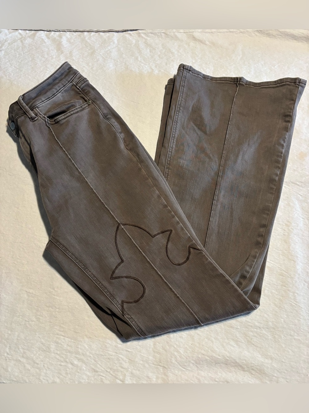 Judy Blue Vintage Style Flare Jeans Brown Stitch-Accent size 13x33